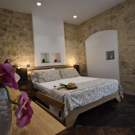 Cuore Barocco Bed & Breakfast 3*