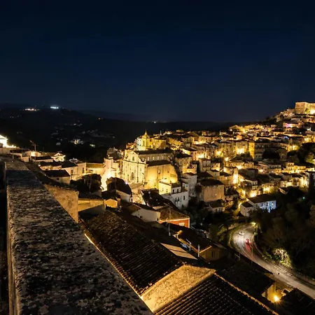 Bed & Breakfast Cuore Barocco 3*