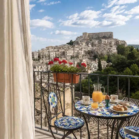 Bed & Breakfast Cuore Barocco 3*